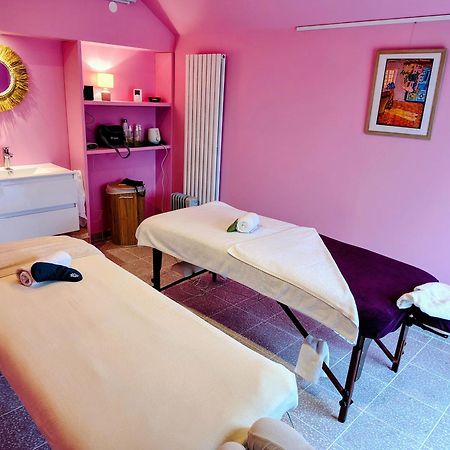 Le Spa Est Dans Le Pre Trigueres Exteriér fotografie