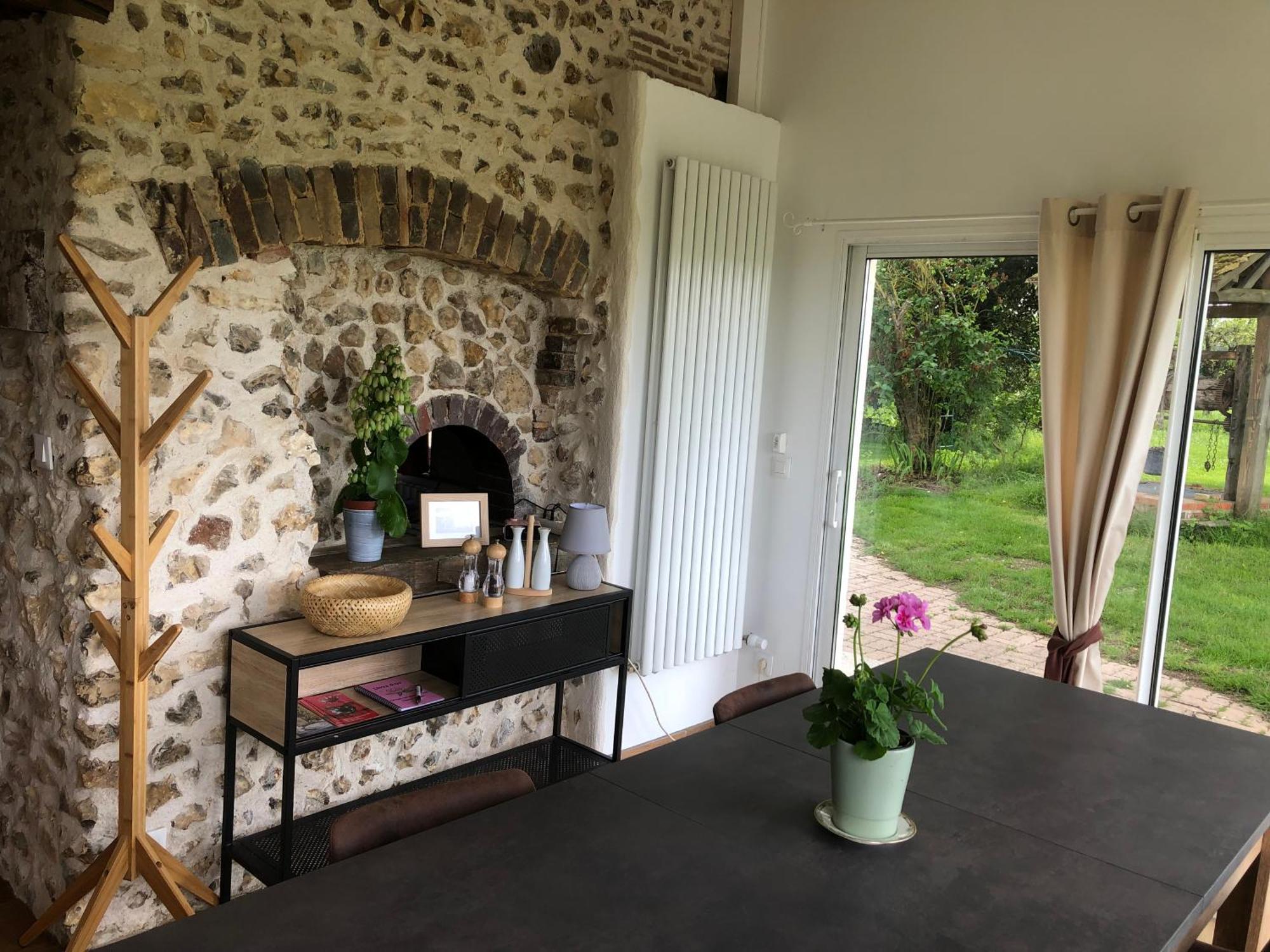 Le Spa Est Dans Le Pre Trigueres Exteriér fotografie